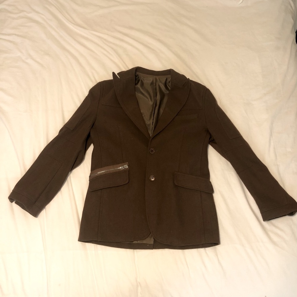 Brown Wool Coat. 7 Diamonds. Large.
